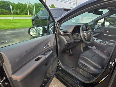 2023 Toyota Sienna XSE