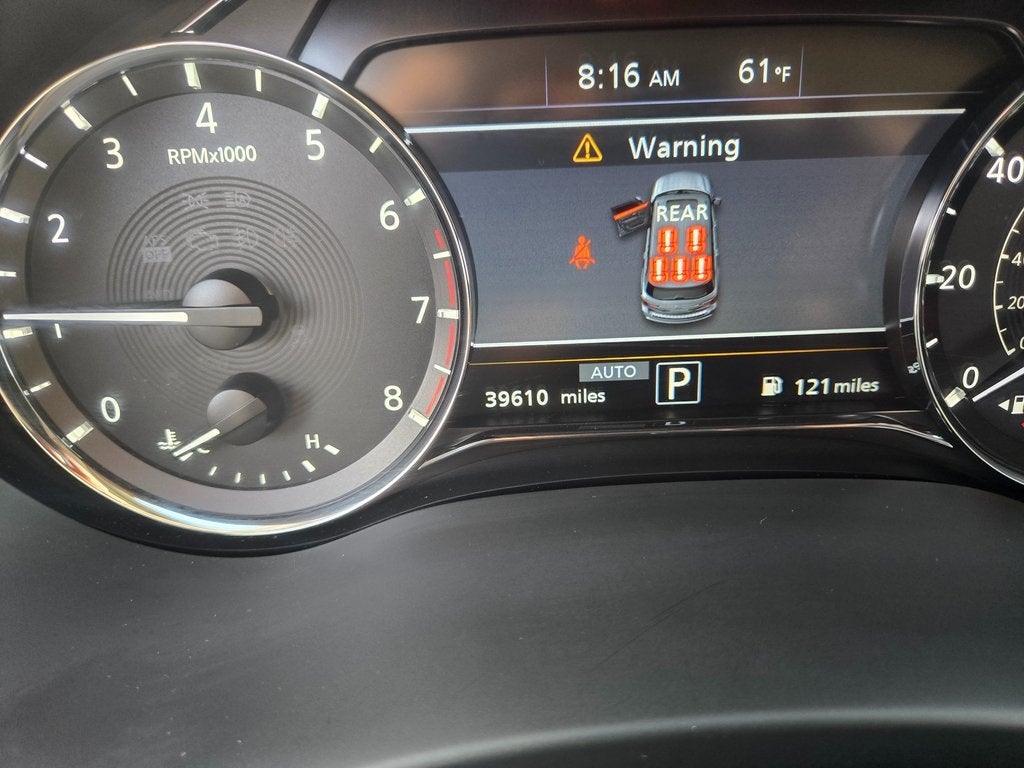 2024 INFINITI QX80 LUXE