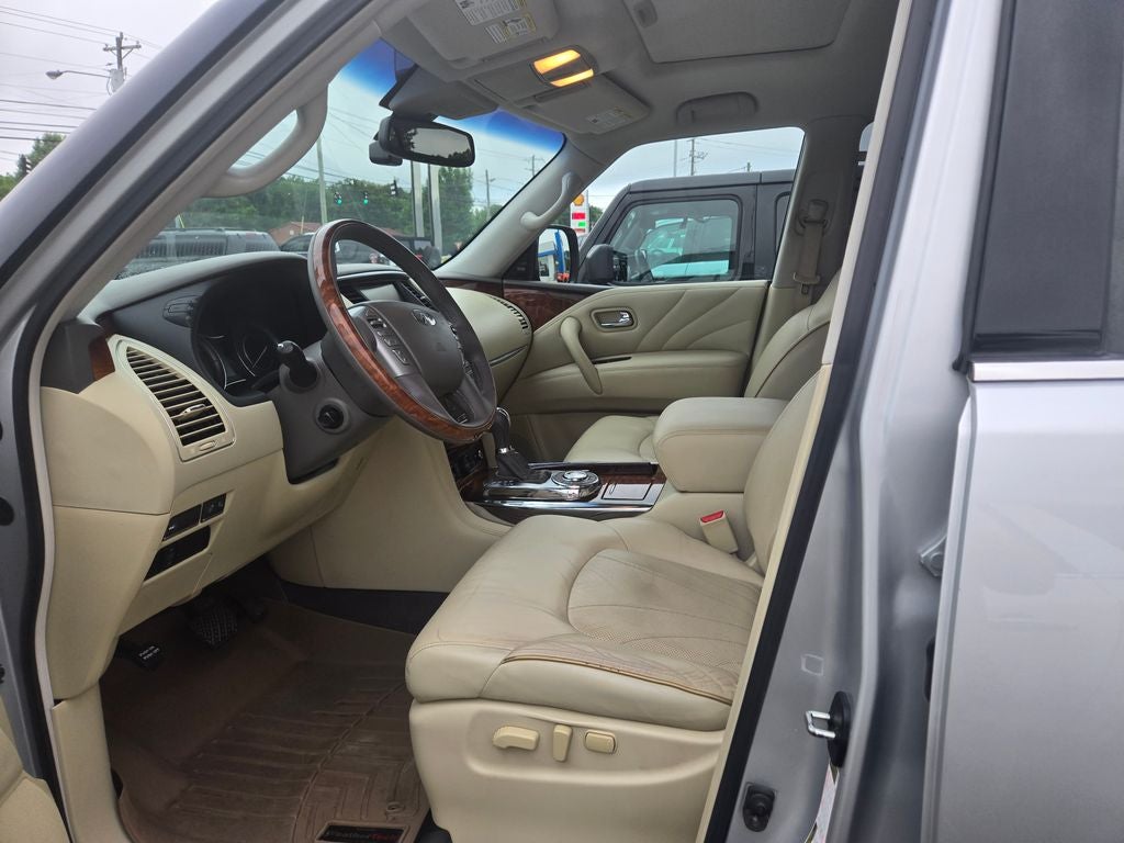 2017 INFINITI QX80 Base