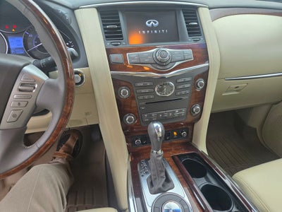 2017 INFINITI QX80 Base