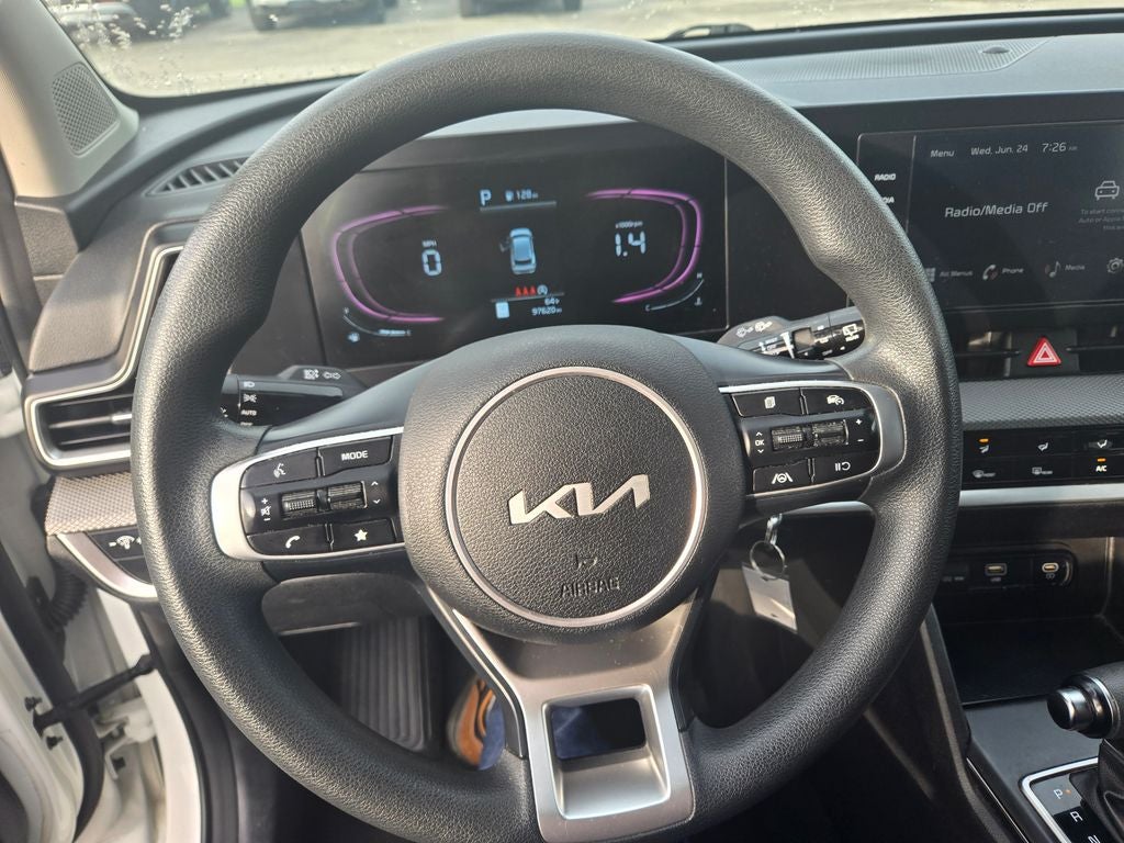 2023 Kia Sportage LX - Photo 10