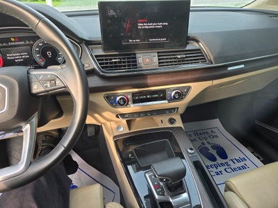 2021 Audi Q5 45 Prestige quattro